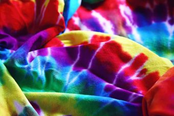 How to Tie-Dye 5 Easy Steps