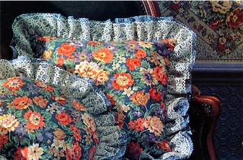 Laced frilled cushions square and oval